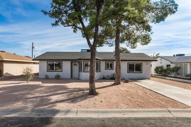 261_W_22nd_Ave_02