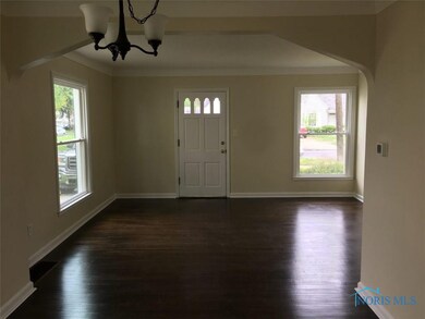 2606 Gracewood Rd, Toledo, OH 43613 - photo 4