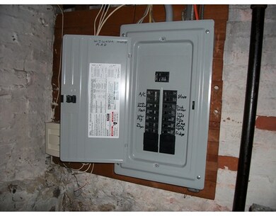 30 Robinson St, Lynn, MA 01905 - photo 5