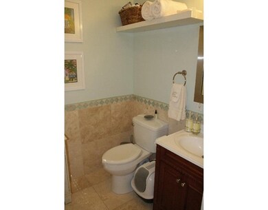 12 Everett St unit 2, Allston, MA 02134 - photo 7