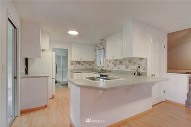 3638 66th Ave W, University Place, WA 98466 - photo 5