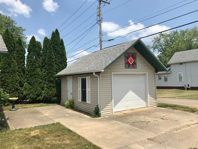 401 N Main St, Princeton, IL 61356 - photo 3