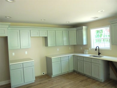 0 Mill Rd unit KEYL3569245, Coram, NY 11727 - photo 5