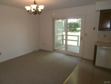313 S 12th St, Emmaus, PA 18049 - photo 3