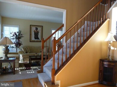 2389 Towering Oak Ct, Locust Grove, VA 22508 - photo 3