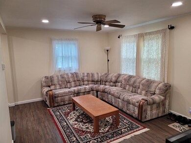15 Vics Ct, Albany, NY 12205 - photo 5