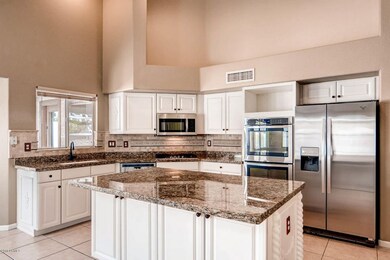 12418 W Lewis Avenue Avondale-large-010-