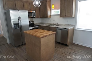 517 Brevard St, Statesville, NC 28677 - photo 5