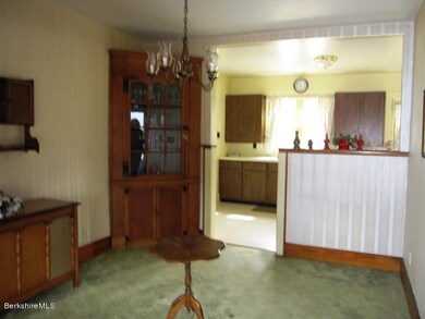 320 Franklin St, North Adams, MA 01247 - photo 6