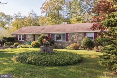 1064 Manor Ln, Southampton, PA 18966 - photo 4