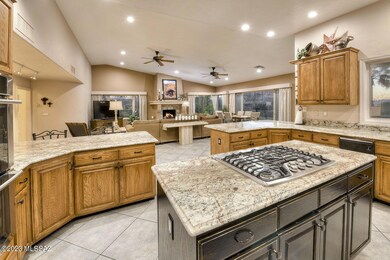 Entertainer's kitchen open to Great Room