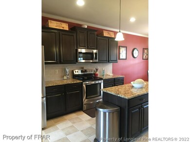 505 Thomas Dr, Fayetteville, NC 28304 - photo 5