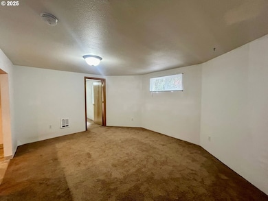 2511 2515 NE 57th Ave, Portland, OR 97213 - photo 4