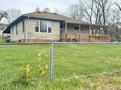 82 W High St, Pekin, IN 47165 - photo 2