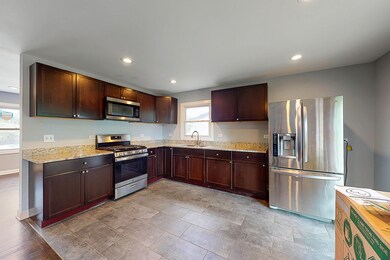 19011 Willow Ave, Country Club Hills, IL 60478 - photo 7