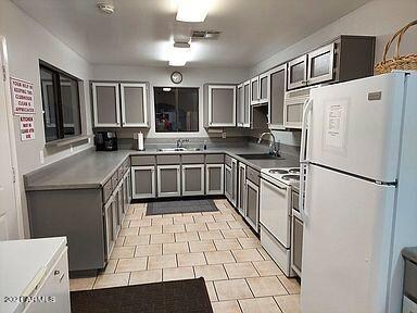 clubhouse kitchen