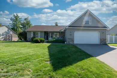 2066 E Goldleaf Ln, Coeur D Alene, ID 83815 - photo 2