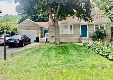 81 Winchester St, Portsmouth, NH 03801 - photo 2