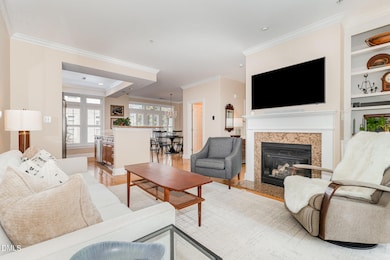 1120 Parkridge Ln unit 102, Raleigh, NC 27605 - photo 7