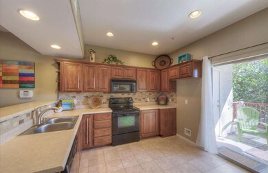007_Kitchen