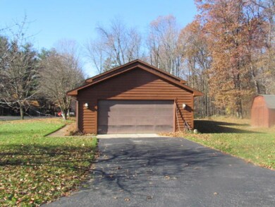 7819 Wedgemont Ct SE, Alto, MI 49302 - photo 7