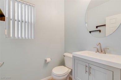 1/2 bath downstairs