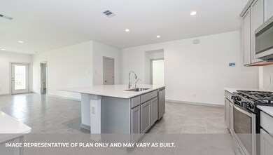 1702 Perch St, Alvin, TX 77511 - photo 4