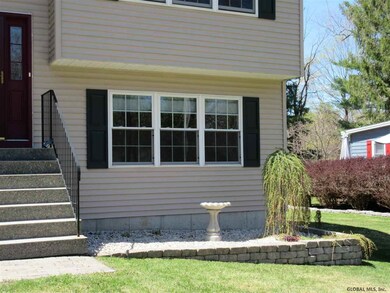 13 Hunter Rd, Delmar, NY 12054 - photo 4