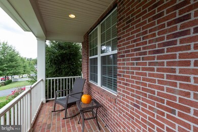 16460 Chattanooga Ln, Woodbridge, VA 22191 - photo 5