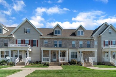 2785 Crinkle Root Dr, Fitchburg, WI 53711 - photo 3