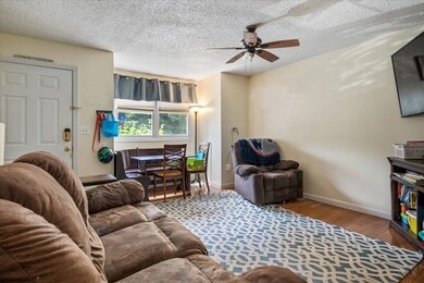 11 Bucky Dr unit 11, Bellingham, MA 02019 - photo 6