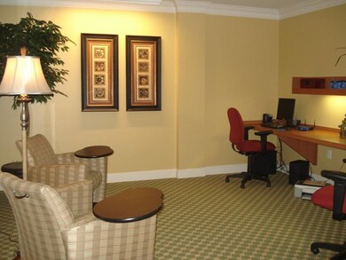 65 Hawthorne Dr unit 309, Bedford, NH 03110 - photo 5