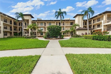 View of apartment building / complex