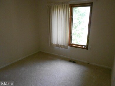 9422 Clocktower Ln, Columbia, MD 21046 - photo 6