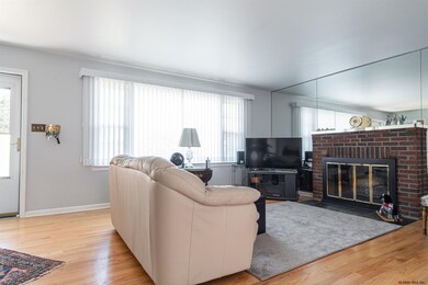 154 Cardinal Ave, Albany, NY 12209 - photo 5