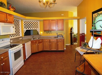 8130 Tessa Terrace E, Jacksonville, FL 32244 - photo 7