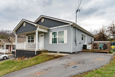 125 Monarch Ct, Johnson City, TN 37601 - photo 4