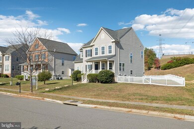 2390 Scuppers Ln, Woodbridge, VA 22191 - photo 3