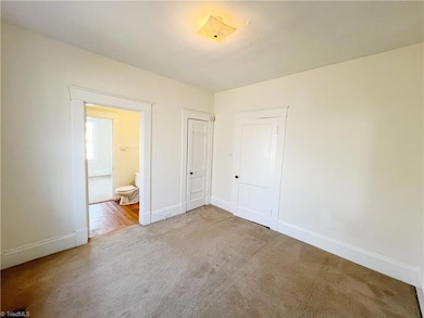 1104 Gregory St, Greensboro, NC 27403 - photo 4