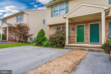 1550 Crest View Ave, Hagerstown, MD 21740 - photo 2