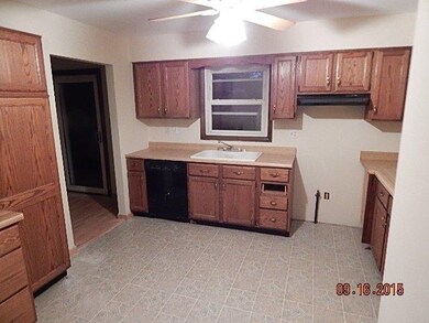 9324 Buchanan St, Crown Point, IN 46307 - photo 5