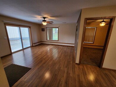 11978 W Ave, Columbus Junction, IA 52738 - photo 5