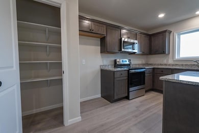 1701 N 2nd St, Neodesha, KS 66757 - photo 6