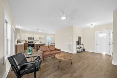 190 Dewberry Ct, Clarksville, TN 37042 - photo 7