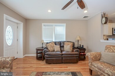 319 Fountain Ave, Burlington, NJ 08016 - photo 6