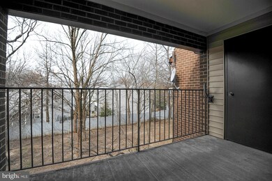 7334 Tavenner Ln unit 3-B, Alexandria, VA 22306 - photo 3