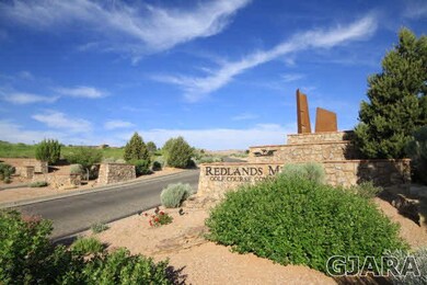 Entrance to Redlands Mesa Golf Course Community fr