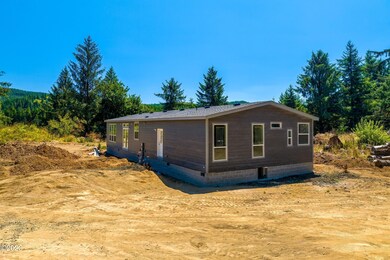 7731 NE HWY 20 (8)