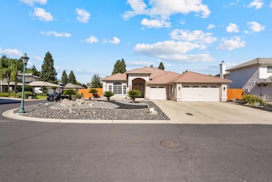 4500 Biltmore St, Chowchilla, CA 93610 - photo 2