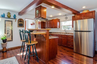9 Wilson Rd, Marion, MA 02738 - photo 2